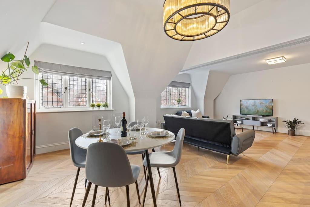 Luxury 3 Bed Flat In Kensington Lägenhet London Exteriör bild