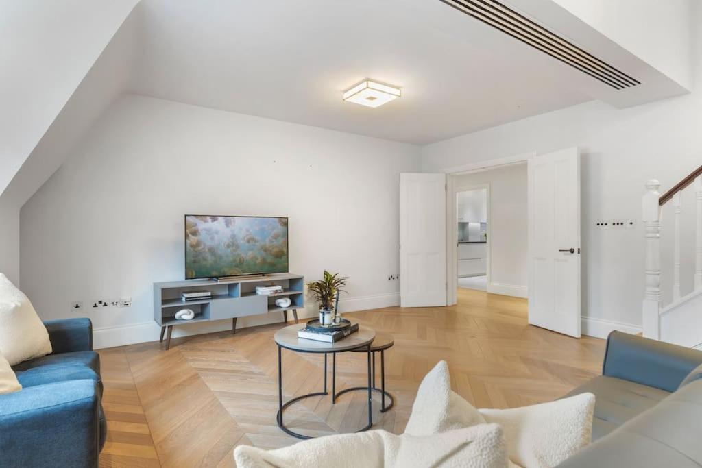 Luxury 3 Bed Flat In Kensington Lägenhet London Exteriör bild